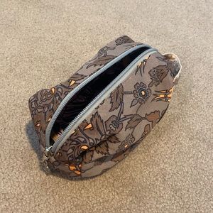 Maaji makeup bag
